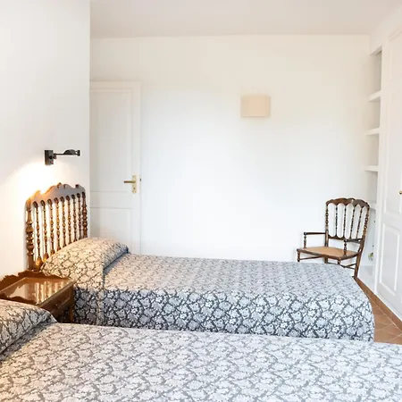 Holiday home Pujadas